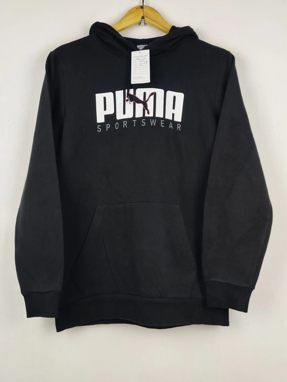 Buy online pre-used pre-loved 100% authentic & Original branded P.U.M.A (MH-20) available in Pakistan. Top international brands avilable.