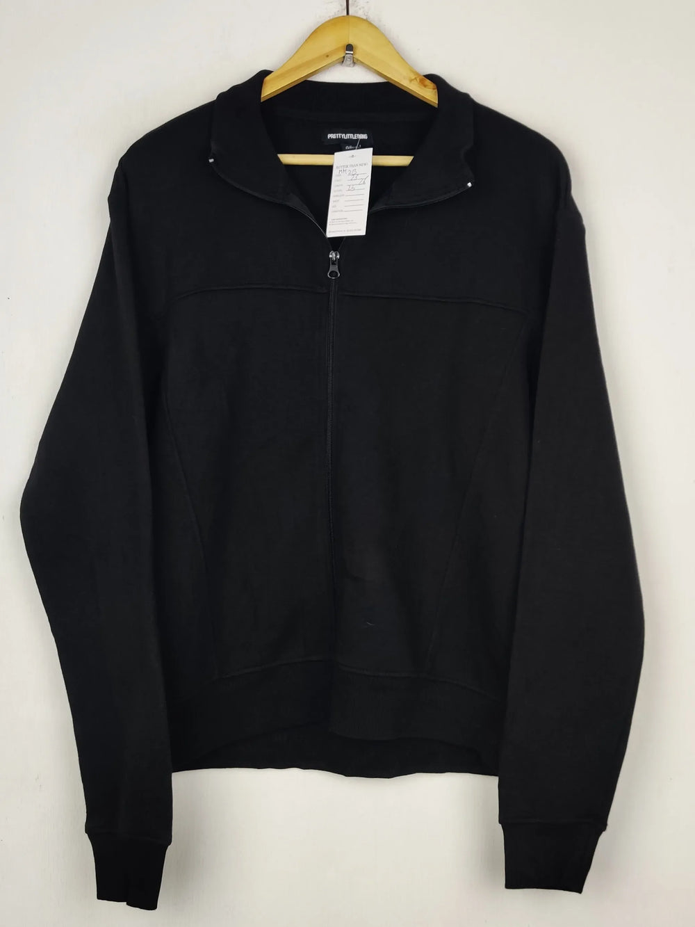 Buy online pre-used pre-loved 100% authentic & Original branded Prettylittlething (MH-213) available in Pakistan. Top international brands avilable.