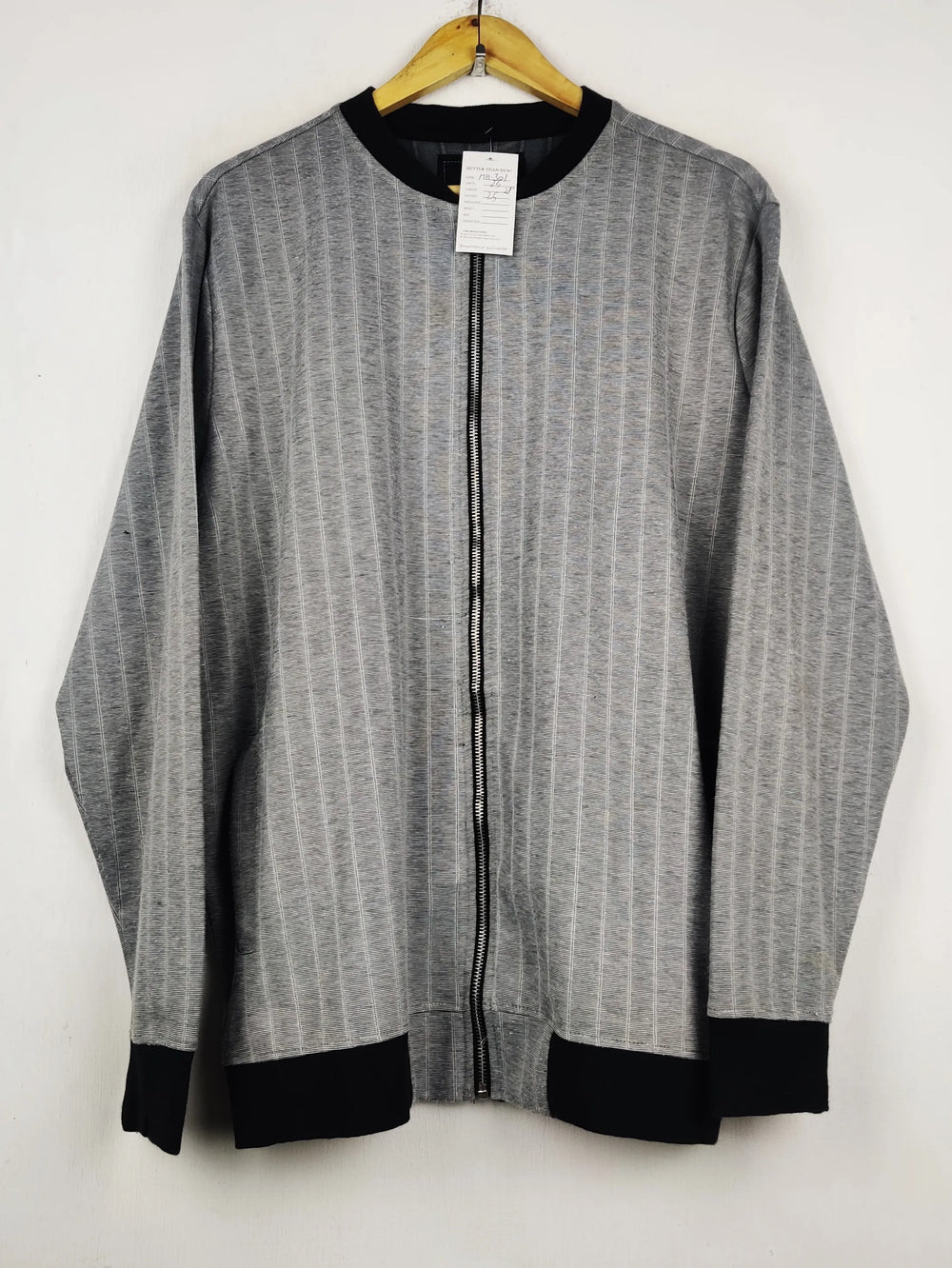 Buy online pre-used pre-loved 100% authentic & Original branded Redtag (MH-301) available in Pakistan. Top international brands avilable.