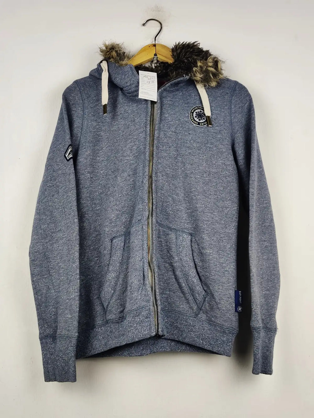Buy online pre-used pre-loved 100% authentic & Original branded Primark (MH-303) available in Pakistan. Top international brands avilable.