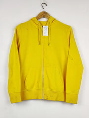 Buy online pre-used pre-loved 100% authentic & Original branded Tu (MH-33) available in Pakistan. Top international brands avilable.