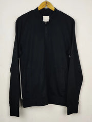 Buy online pre-used pre-loved 100% authentic & Original branded Casual Friday (MH-440) available in Pakistan. Top international brands avilable.