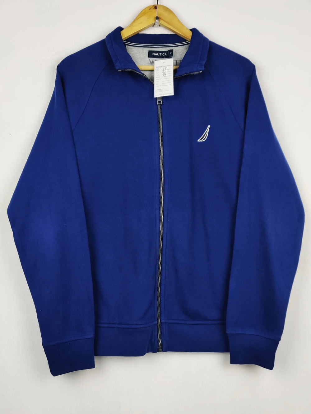 Buy online pre-used pre-loved 100% authentic & Original branded Nautica (MH-611) available in Pakistan. Top international brands avilable.