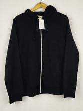 Buy online pre-used pre-loved 100% authentic & Original branded Primark (MH-640) available in Pakistan. Top international brands avilable.