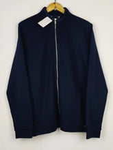 Buy online pre-used pre-loved 100% authentic & Original branded Unknown Brand (MH-690) available in Pakistan. Top international brands avilable.