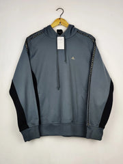 Buy online pre-used pre-loved 100% authentic & Original branded A.D.I.D.A.S (MH-880) available in Pakistan. Top international brands avilable.