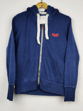 Buy online pre-used pre-loved 100% authentic & Original branded Superdry (MH-885) available in Pakistan. Top international brands avilable.