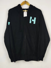 Buy online pre-used pre-loved 100% authentic & Original branded Awdis (MH-937) available in Pakistan. Top international brands avilable.