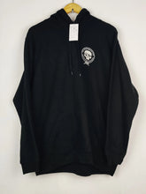 Buy online pre-used pre-loved 100% authentic & Original branded Uneek (MH-966) available in Pakistan. Top international brands avilable.