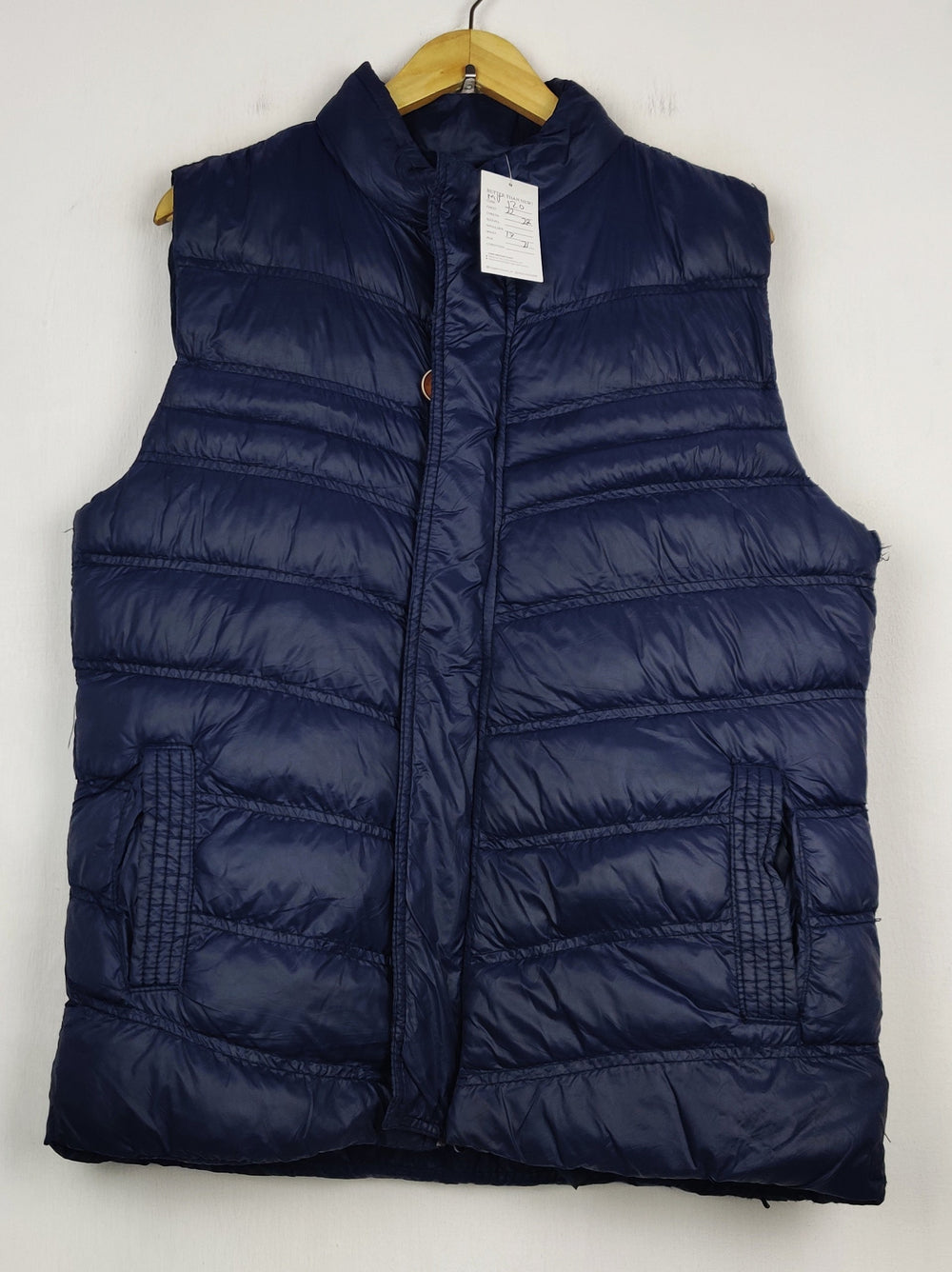 Buy online pre-used pre-loved 100% authentic & Original branded Lenasso (MJ-120) available in Pakistan. Top international brands avilable.