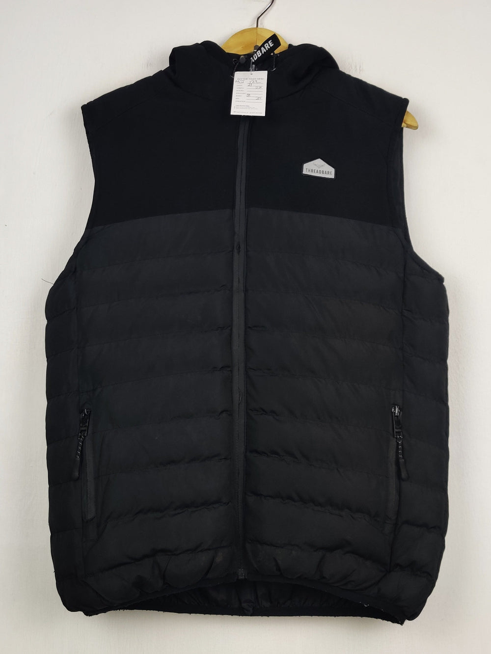 Buy online pre-used pre-loved 100% authentic & Original branded Threadbare (MJ-122) available in Pakistan. Top international brands avilable.