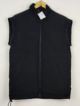 Buy online pre-used pre-loved 100% authentic & Original branded H&M (MJ-134) available in Pakistan. Top international brands avilable.