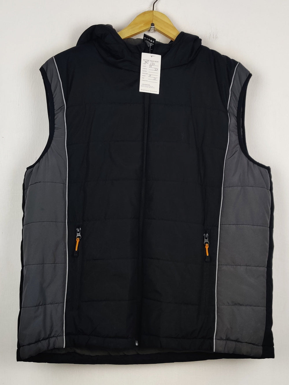 Buy online pre-used pre-loved 100% authentic & Original branded Workwear (MJ-135) available in Pakistan. Top international brands avilable.