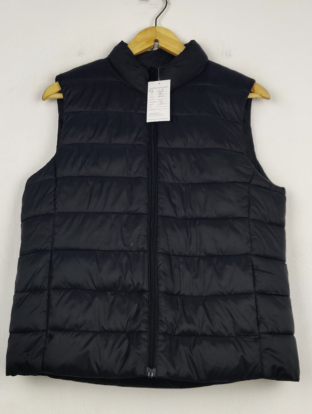 Buy online pre-used pre-loved 100% authentic & Original branded Primark (MJ-139) available in Pakistan. Top international brands avilable.