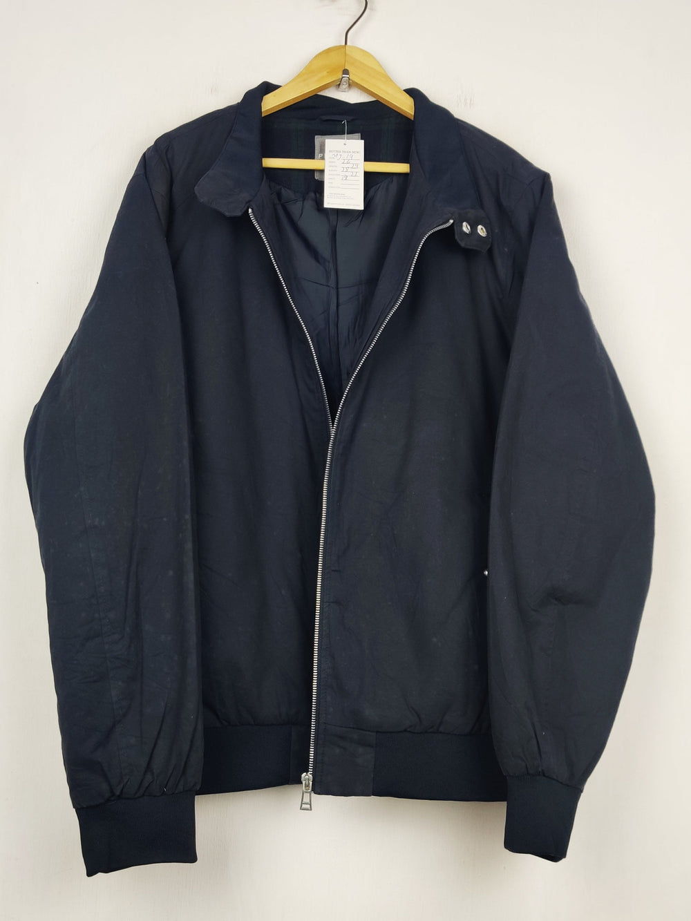Buy online pre-used pre-loved 100% authentic & Original branded Firetrap (MJ-19) available in Pakistan. Top international brands avilable.