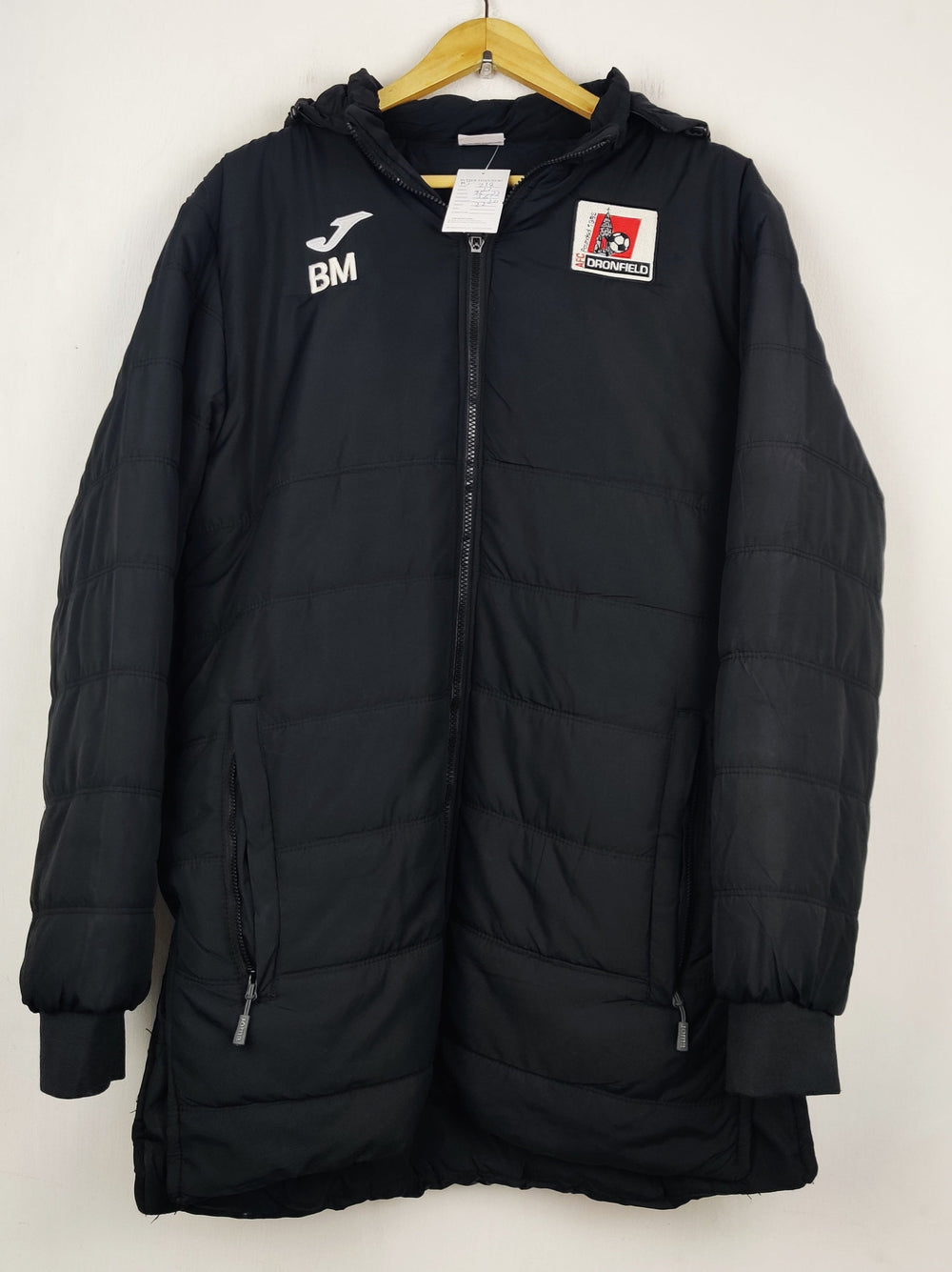 Buy online pre-used pre-loved 100% authentic & Original branded Joma (MJ-218) available in Pakistan. Top international brands avilable.