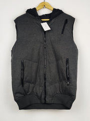 Buy online pre-used pre-loved 100% authentic & Original branded Unknown Brand (MJ-274) available in Pakistan. Top international brands avilable.