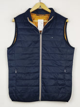 Buy online pre-used pre-loved 100% authentic & Original branded Bershka (MJ-283) available in Pakistan. Top international brands avilable.
