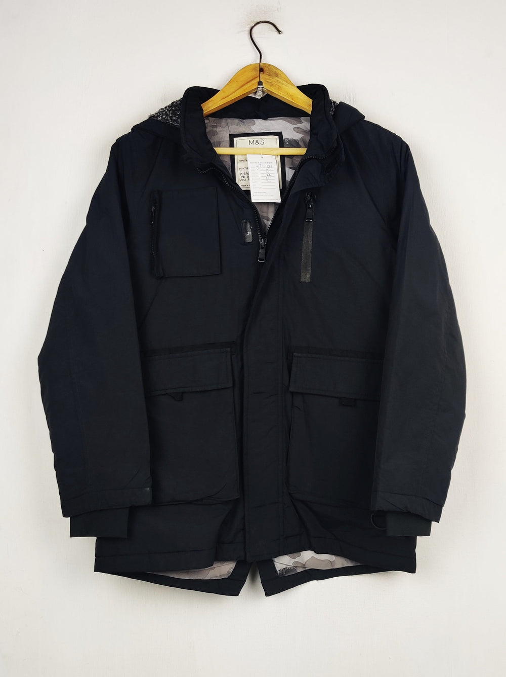 Buy online pre-used pre-loved 100% authentic & Original branded Marks & Spencer (MJ-381) available in Pakistan. Top international brands avilable.