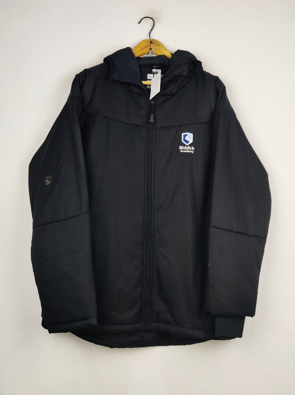 Buy online pre-used pre-loved 100% authentic & Original branded Unknown Brand (MJ-383) available in Pakistan. Top international brands avilable.