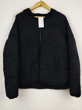 Buy online pre-used pre-loved 100% authentic & Original branded Unknown Brand (MJ-404) available in Pakistan. Top international brands avilable.