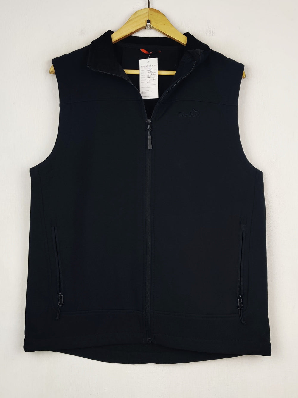 Buy online pre-used pre-loved 100% authentic & Original branded Peter Storm (MJ-410) available in Pakistan. Top international brands avilable.