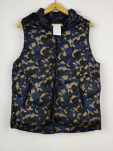 Buy online pre-used pre-loved 100% authentic & Original branded Zara (MJ-413) available in Pakistan. Top international brands avilable.