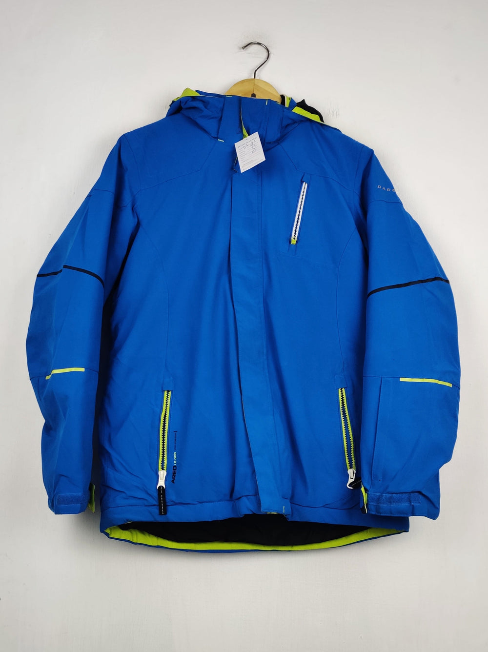 Buy online pre-used pre-loved 100% authentic & Original branded Ared (MJ-42) available in Pakistan. Top international brands avilable.