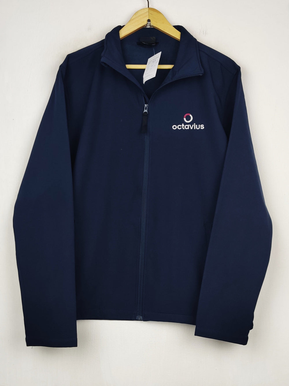 Buy online pre-used pre-loved 100% authentic & Original branded Regatta (MJ-454) available in Pakistan. Top international brands avilable.