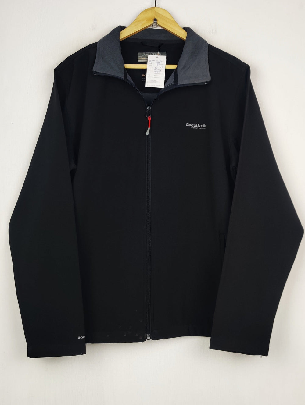 Buy online pre-used pre-loved 100% authentic & Original branded Regatta (MJ-465) available in Pakistan. Top international brands avilable.