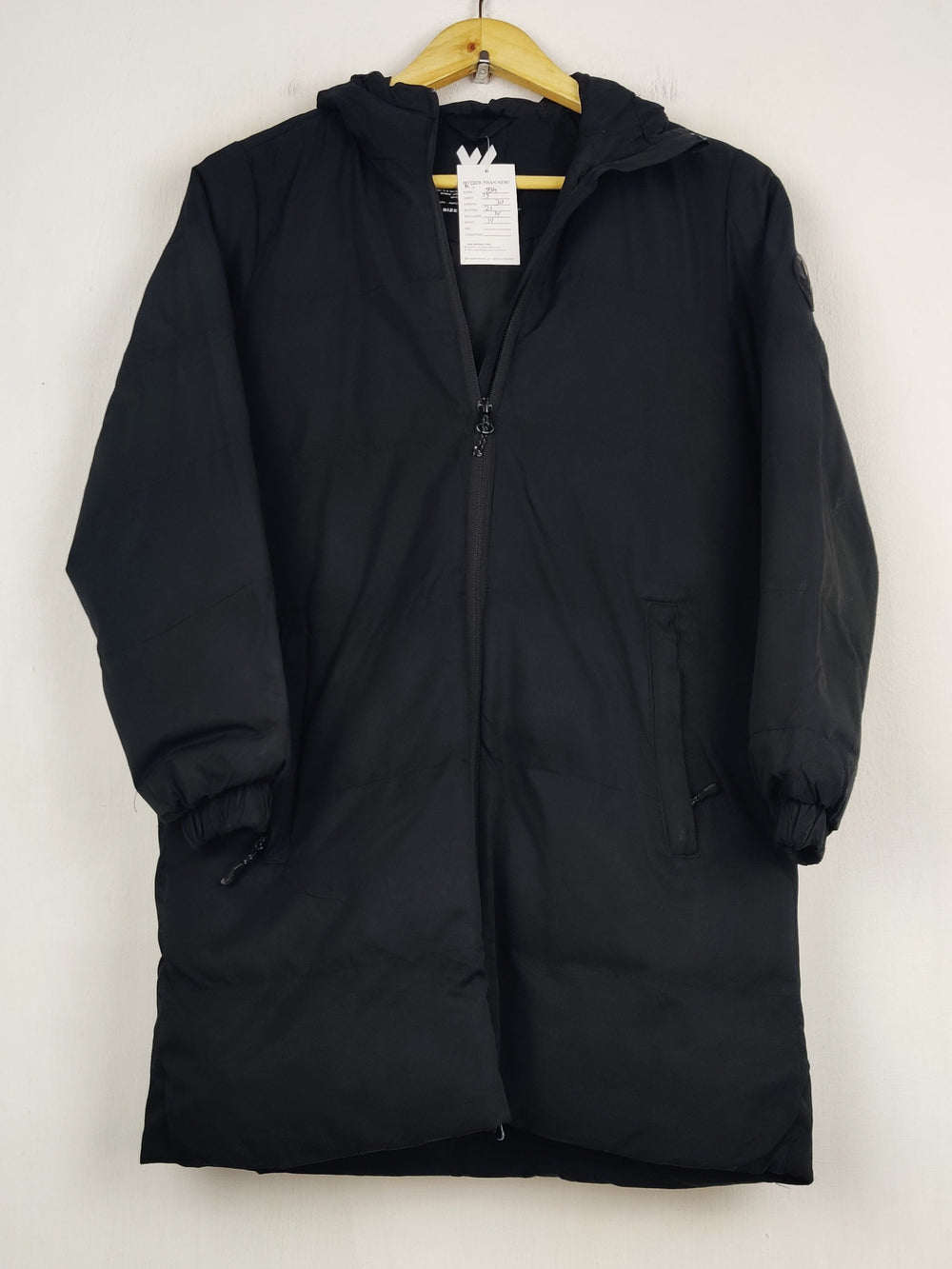 Buy online pre-used pre-loved 100% authentic & Original branded Whistler (MJ-554) available in Pakistan. Top international brands avilable.