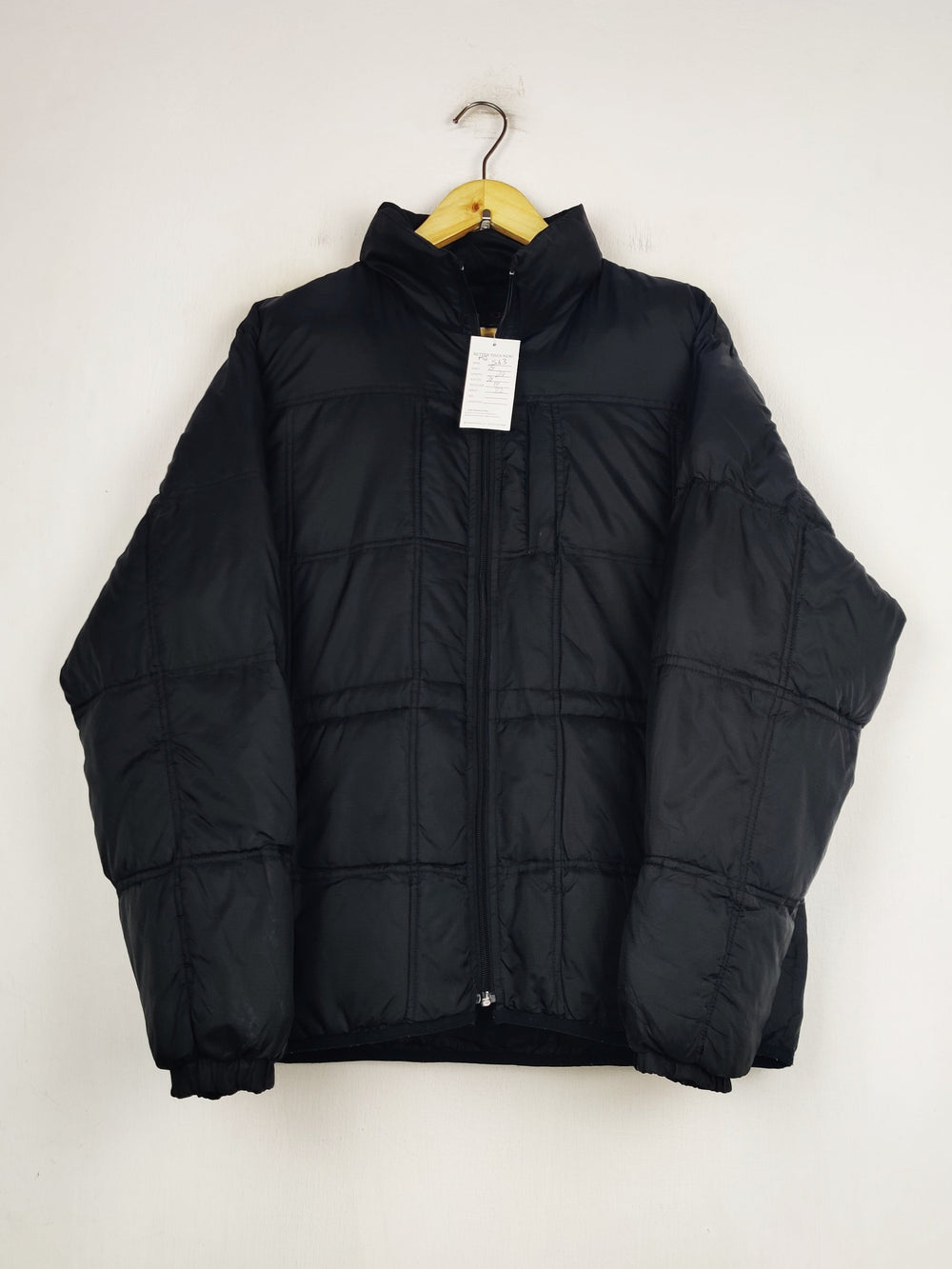 Buy online pre-used pre-loved 100% authentic & Original branded Starcox (MJ-563) available in Pakistan. Top international brands avilable.