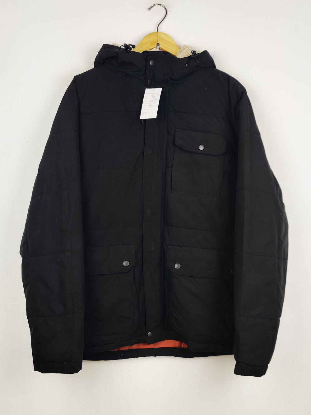 Buy online pre-used pre-loved 100% authentic & Original branded Redherring (MJ-56) available in Pakistan. Top international brands avilable.