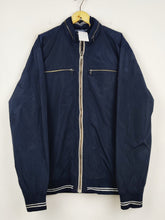Buy online pre-used pre-loved 100% authentic & Original branded Bison (MJ-585) available in Pakistan. Top international brands avilable.