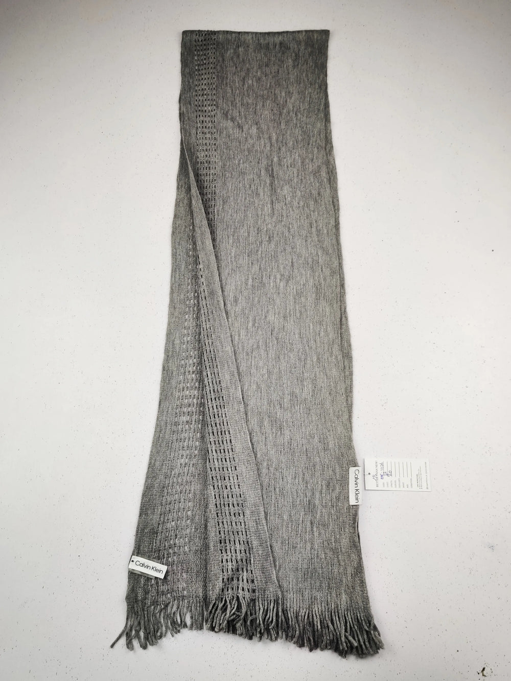 Buy online pre-used pre-loved 100% authentic & Original branded C.A.L.V.I.N K.L.E.I.N (MS-1026) available in Pakistan. Top international brands avilable.
