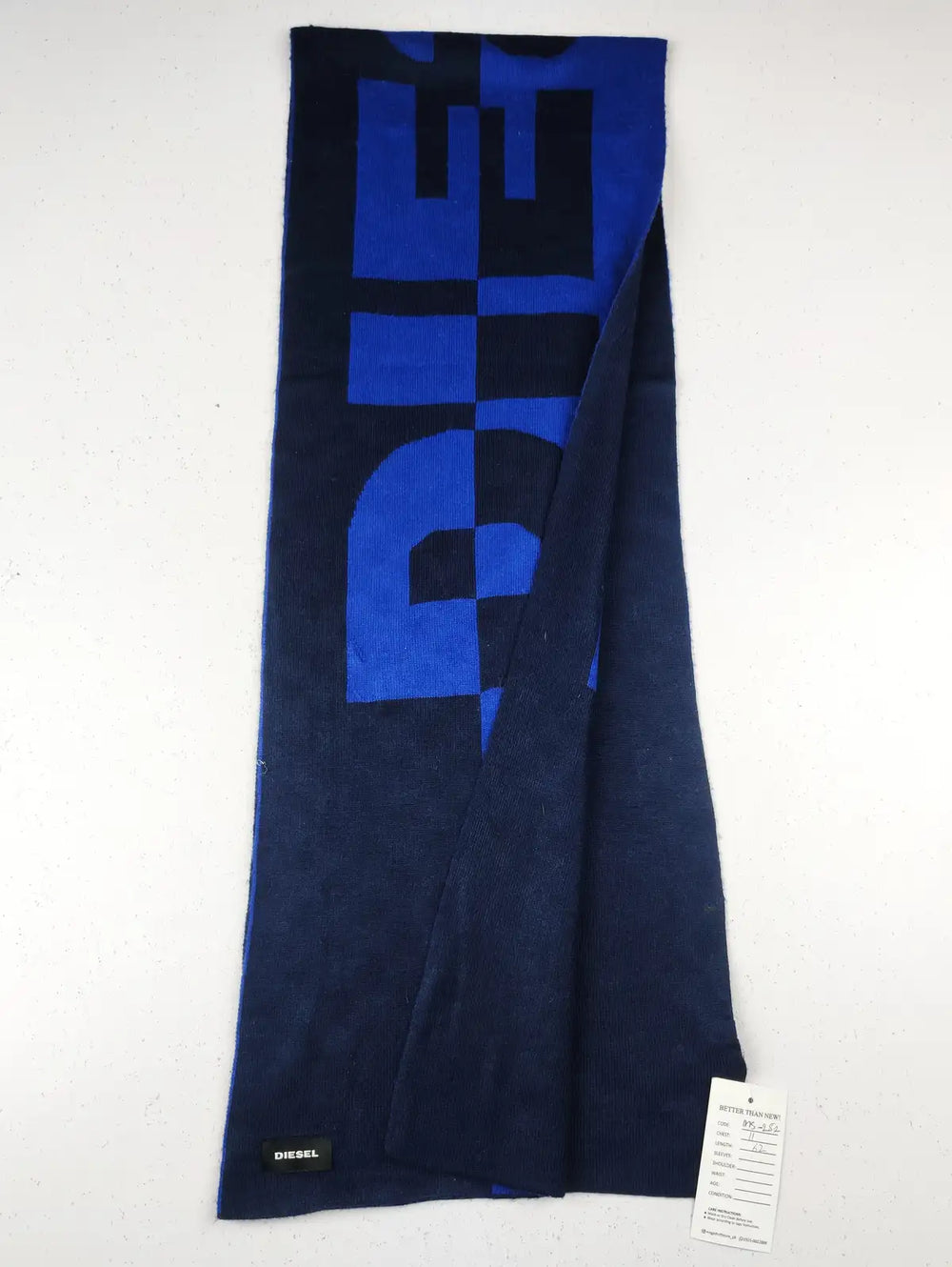 Buy online pre-used pre-loved 100% authentic & Original branded Diesel (MS-252) available in Pakistan. Top international brands avilable.