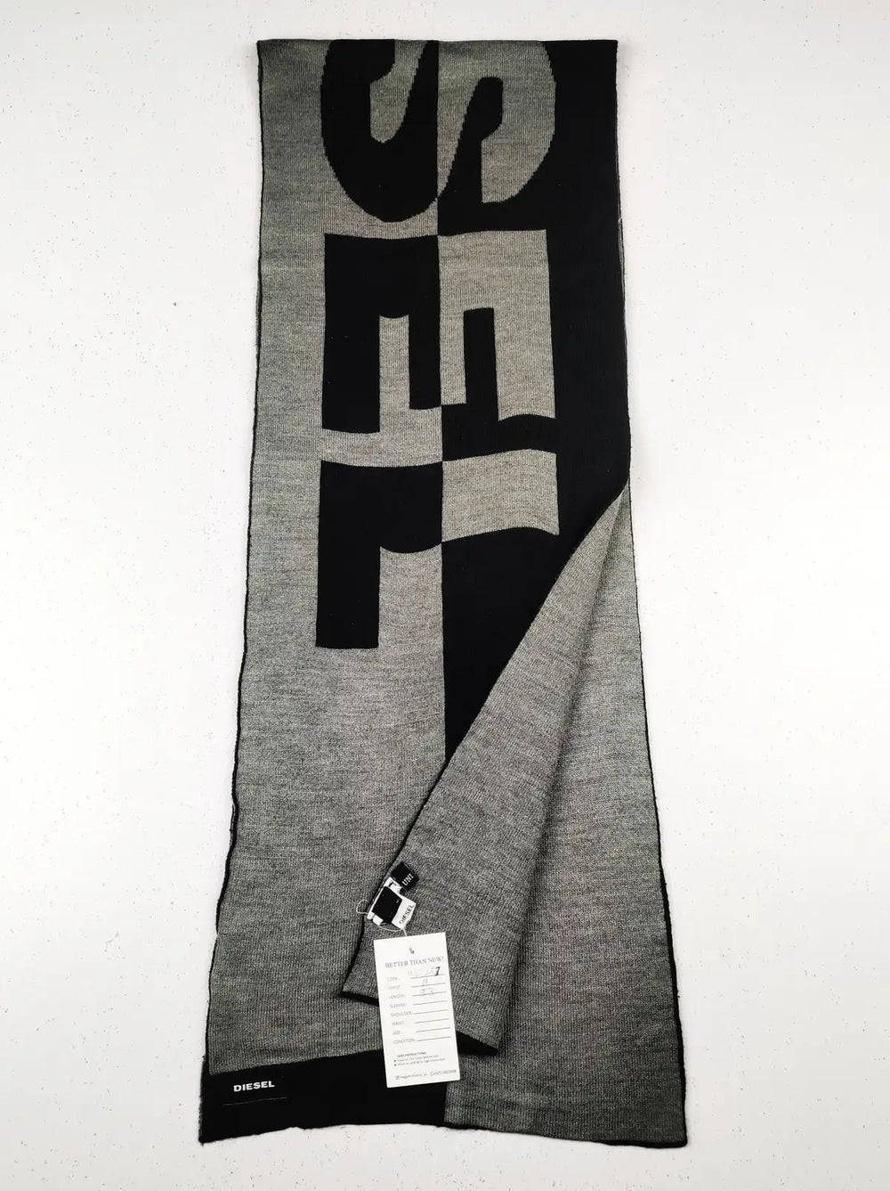 Buy online pre-used pre-loved 100% authentic & Original branded Diesel (MS-257) available in Pakistan. Top international brands avilable.