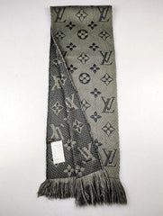 Buy online pre-used pre-loved 100% authentic & Original branded Lv (MS-281) available in Pakistan. Top international brands avilable.