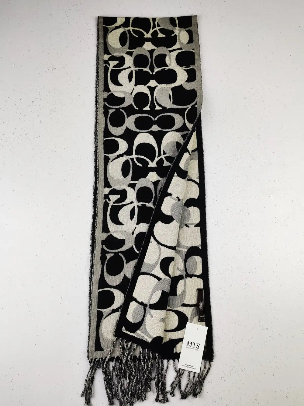 Buy online pre-used pre-loved 100% authentic & Original branded Coach (MS-304) available in Pakistan. Top international brands avilable.