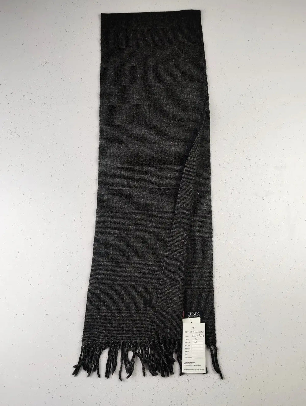 Buy online pre-used pre-loved 100% authentic & Original branded Chaps (MS-323) available in Pakistan. Top international brands avilable.