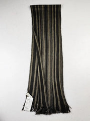 Buy online pre-used pre-loved 100% authentic & Original branded Calvin Klein (MS-365) available in Pakistan. Top international brands avilable.