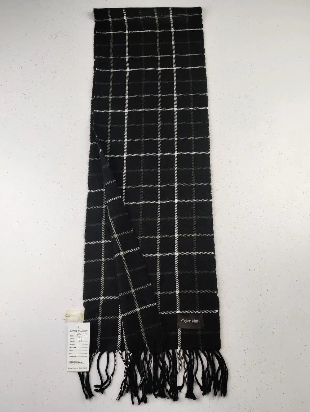 Buy online pre-used pre-loved 100% authentic & Original branded Calvin Klein (MS-374) available in Pakistan. Top international brands avilable.