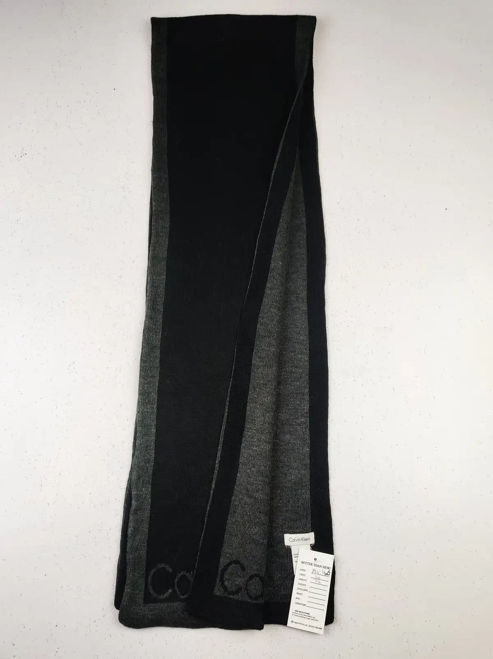 Buy online pre-used pre-loved 100% authentic & Original branded Calvin Klein (MS-406) available in Pakistan. Top international brands avilable.