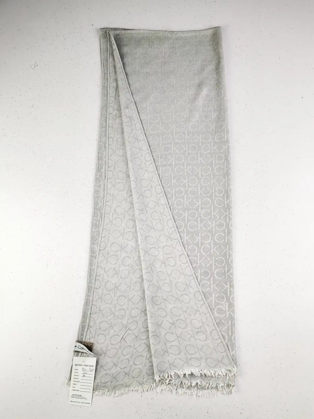 Buy online pre-used pre-loved 100% authentic & Original branded Calvin Klein (MS-429) available in Pakistan. Top international brands avilable.