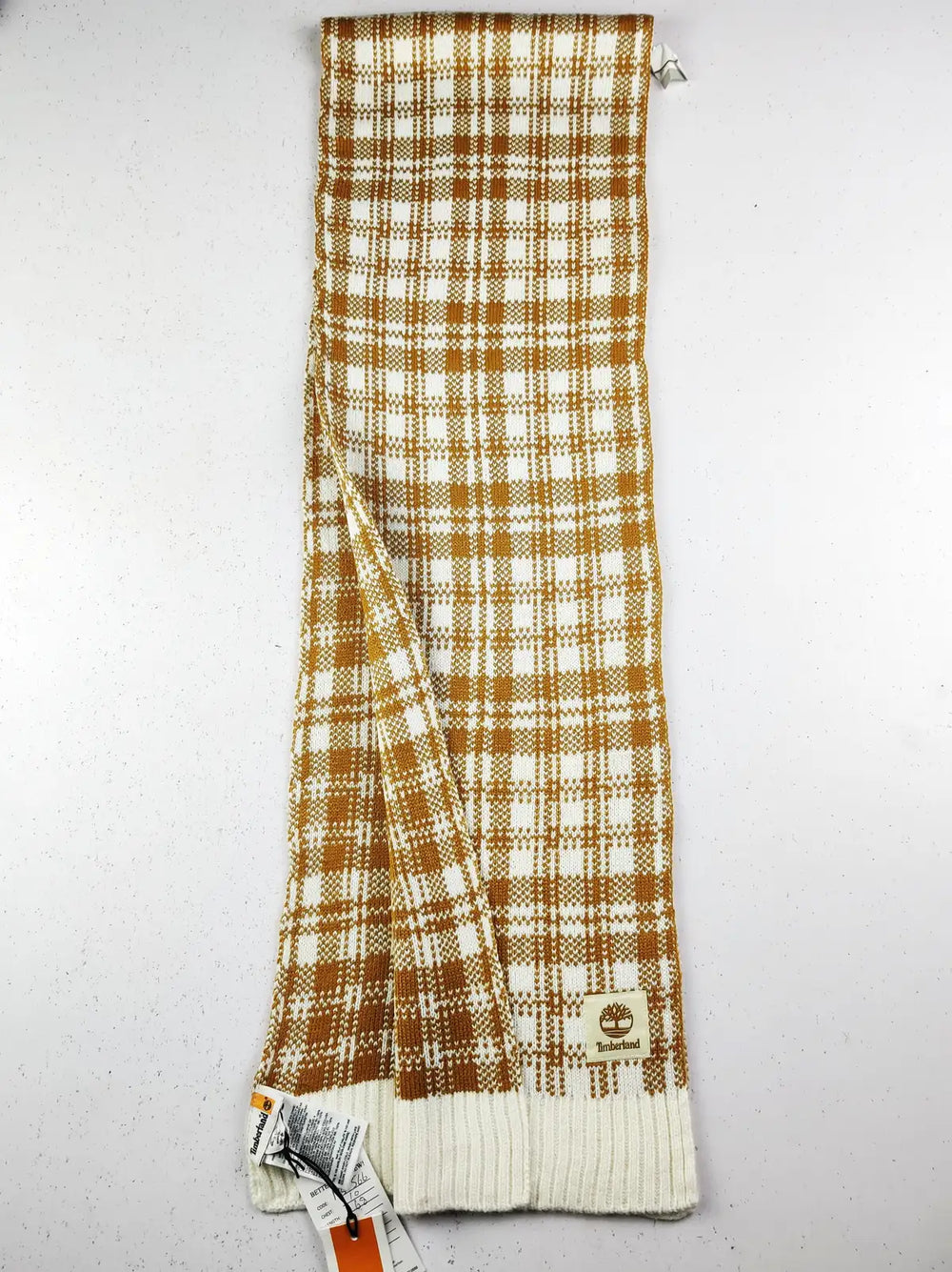 Buy online pre-used pre-loved 100% authentic & Original branded Timberland (MS-566) available in Pakistan. Top international brands avilable.