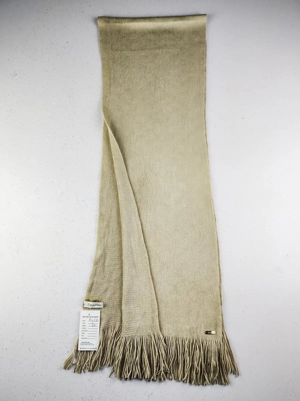 Buy online pre-used pre-loved 100% authentic & Original branded Calvin Klein (MS-580) available in Pakistan. Top international brands avilable.