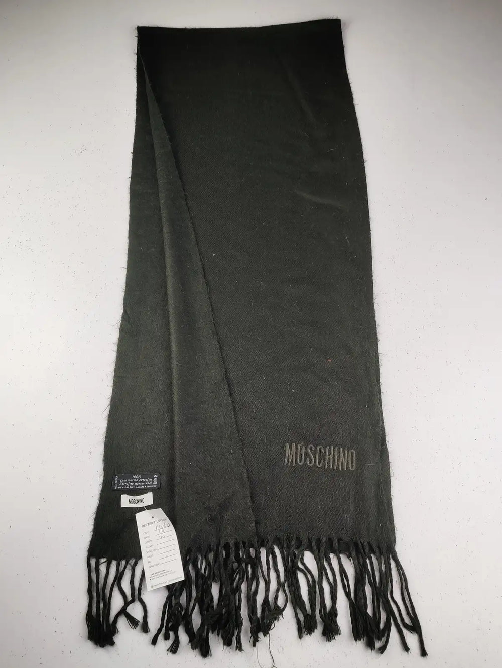 Buy online pre-used pre-loved 100% authentic & Original branded Moschino (MS-602) available in Pakistan. Top international brands avilable.