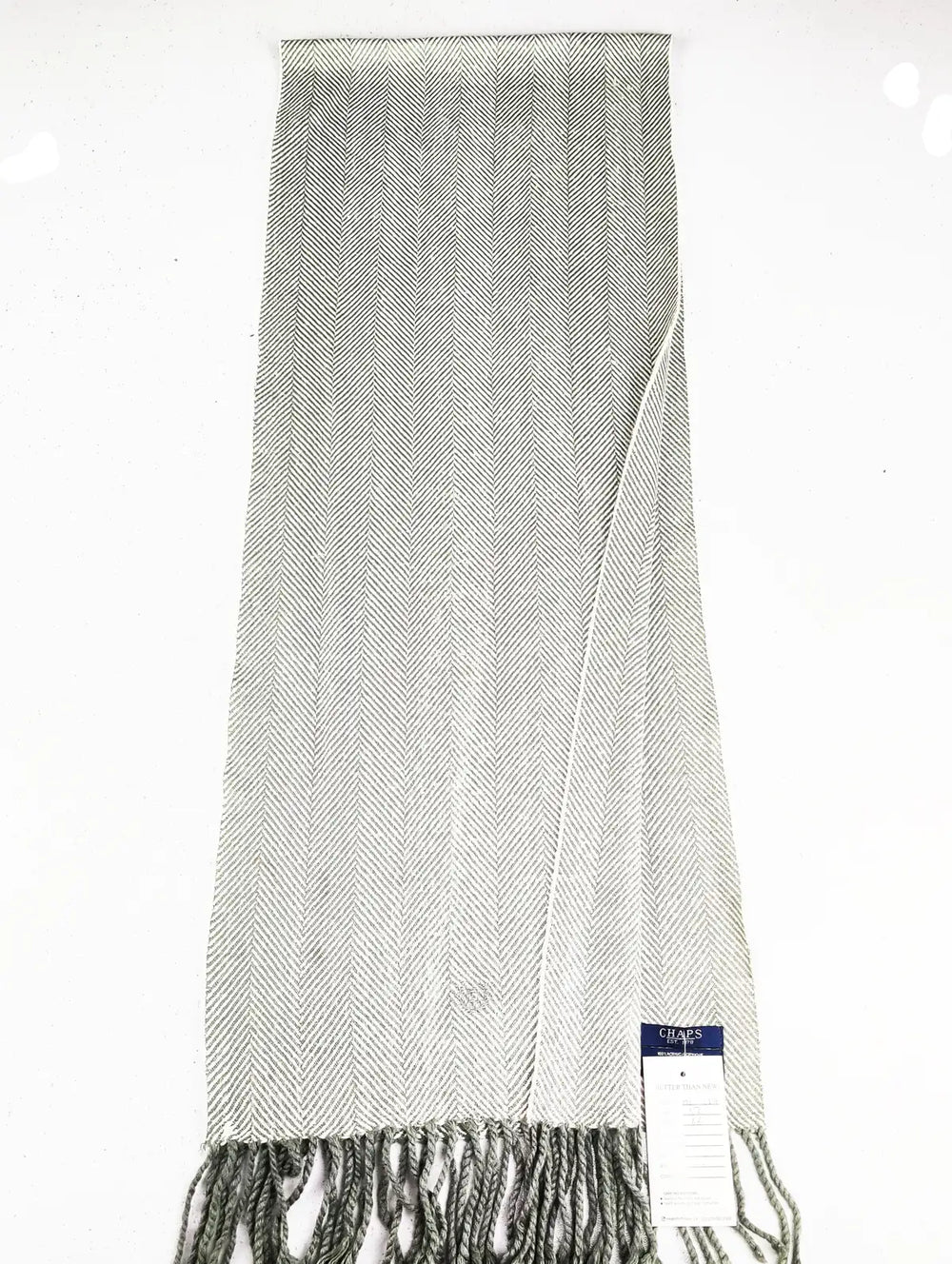 Buy online pre-used pre-loved 100% authentic & Original branded Chaps (MS-659) available in Pakistan. Top international brands avilable.