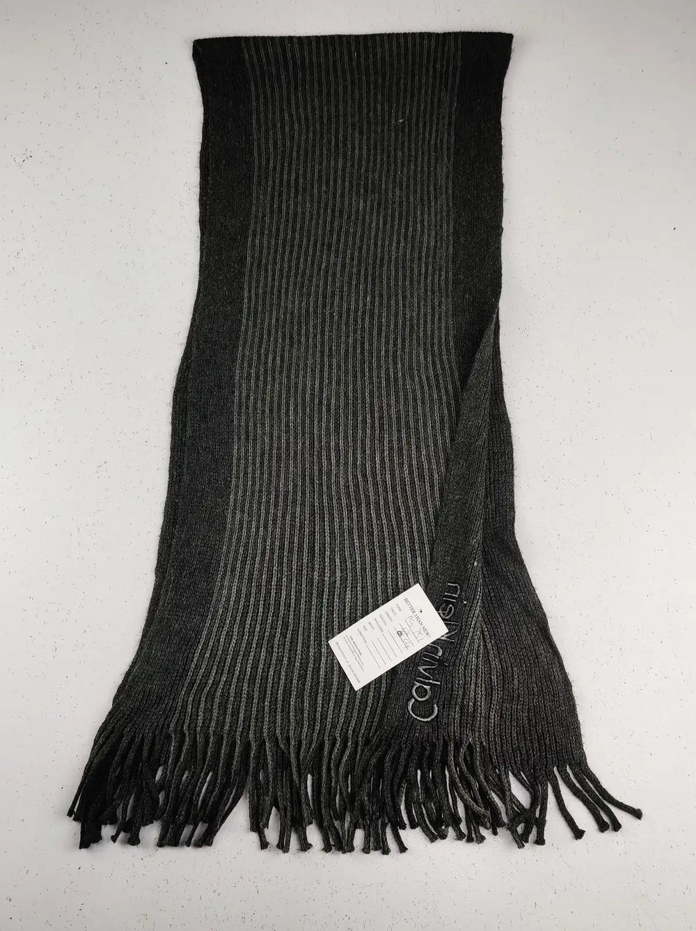 Buy online pre-used pre-loved 100% authentic & Original branded Calvin Klein (MS-751) available in Pakistan. Top international brands avilable.