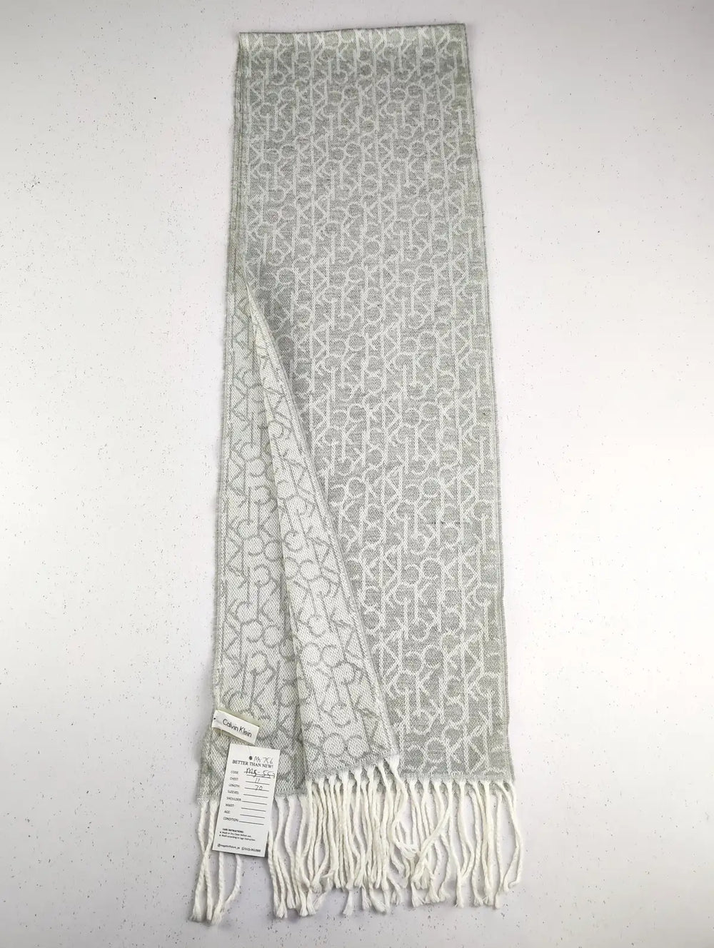 Buy online pre-used pre-loved 100% authentic & Original branded Calvin Klein (MS-756) available in Pakistan. Top international brands avilable.